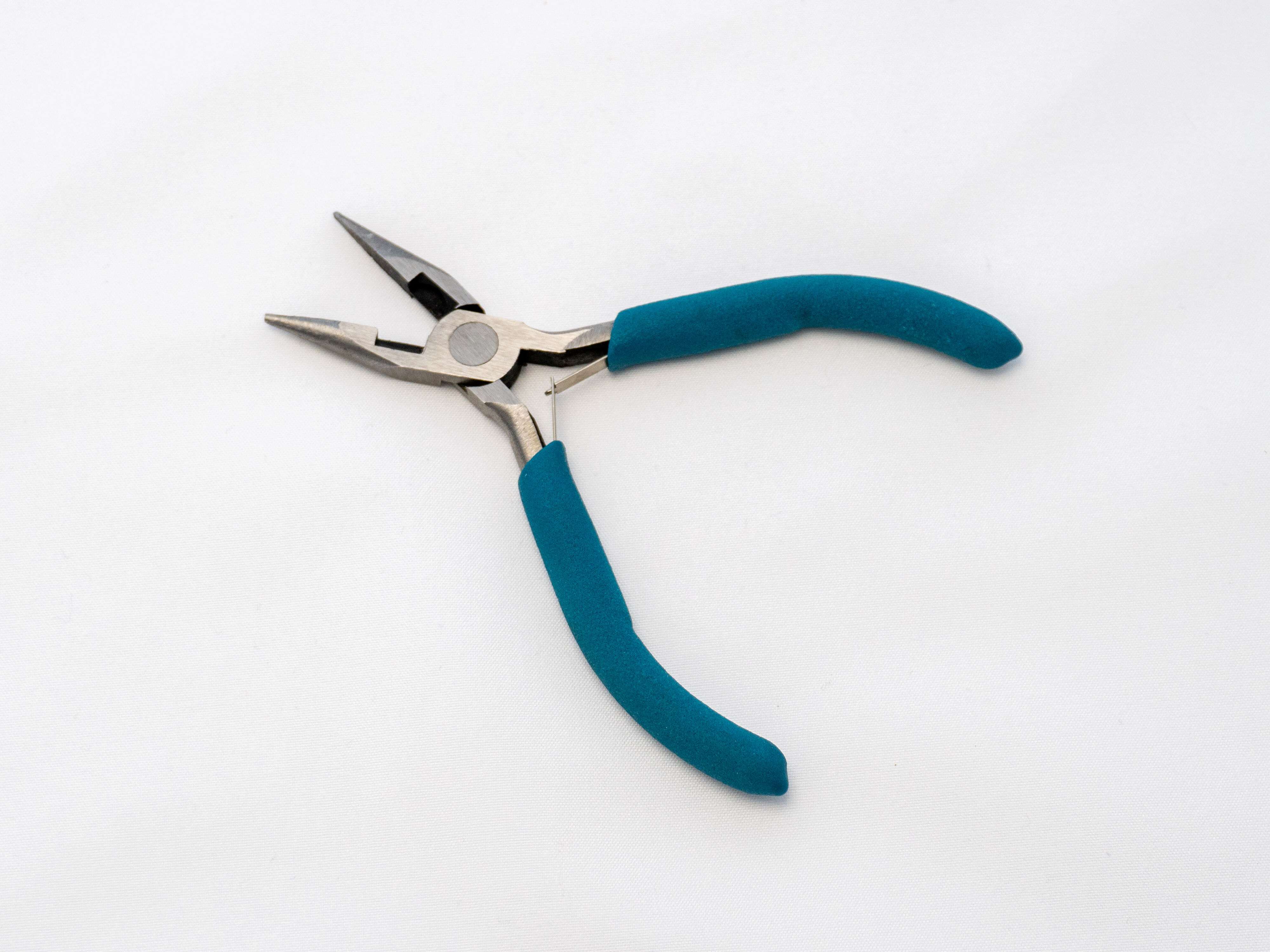 Non Grooved Pliers for Jump Rings | Buy Online Foote and Flame